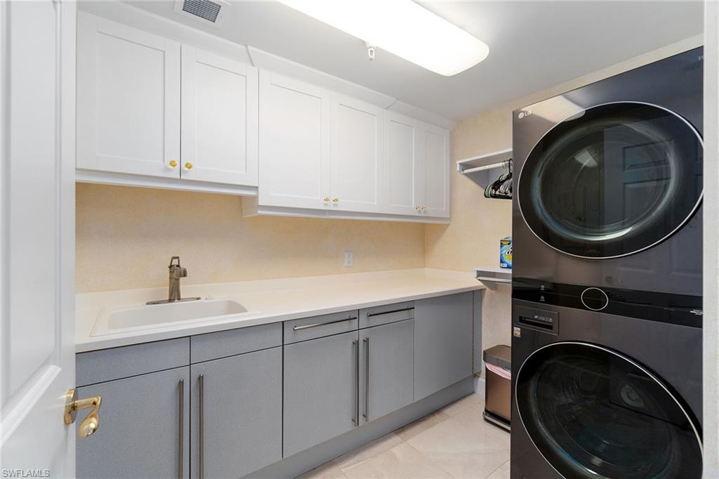 BILTMORE AT BAY COLONY - Residential