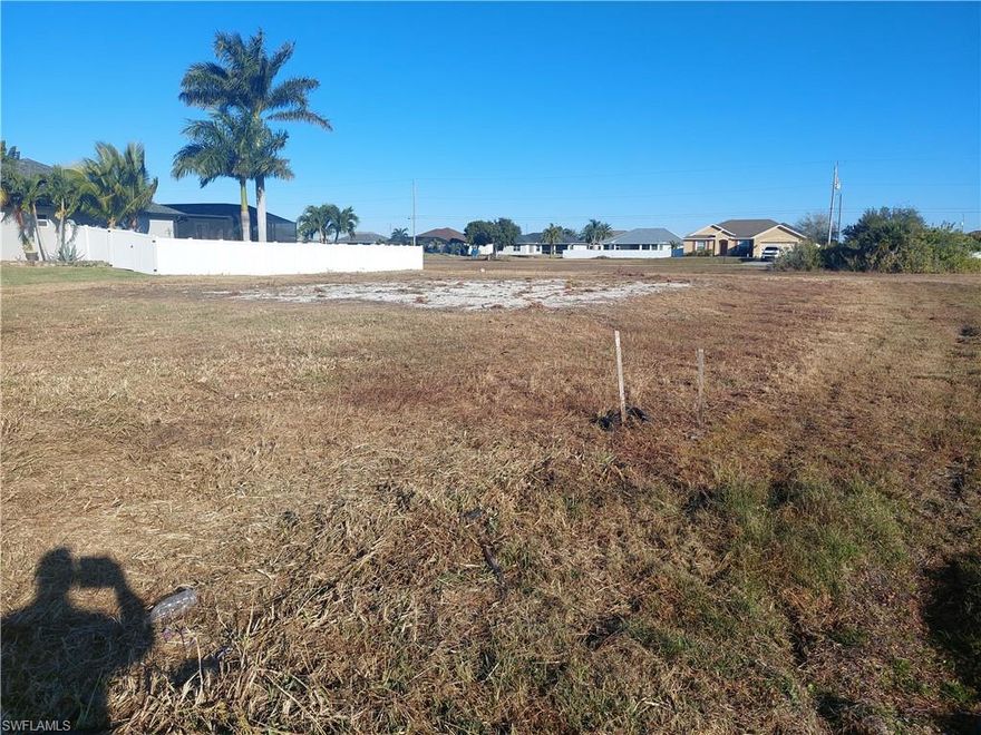 Beautiful lot in Cape Coral!! You can't go wrong.  Some minor prep work was done to the property by a contractor but the builder did not proceed with building a home.  This lot is great, you should but it!