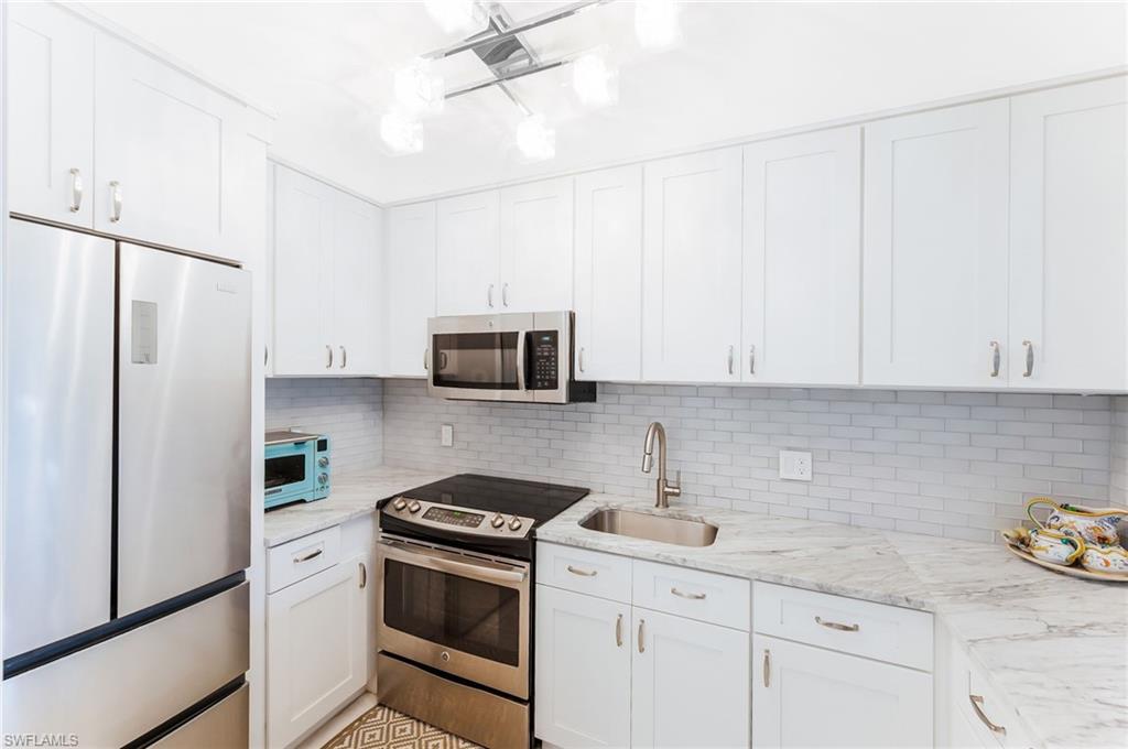 FAIRFIELD OF NAPLES - Residential