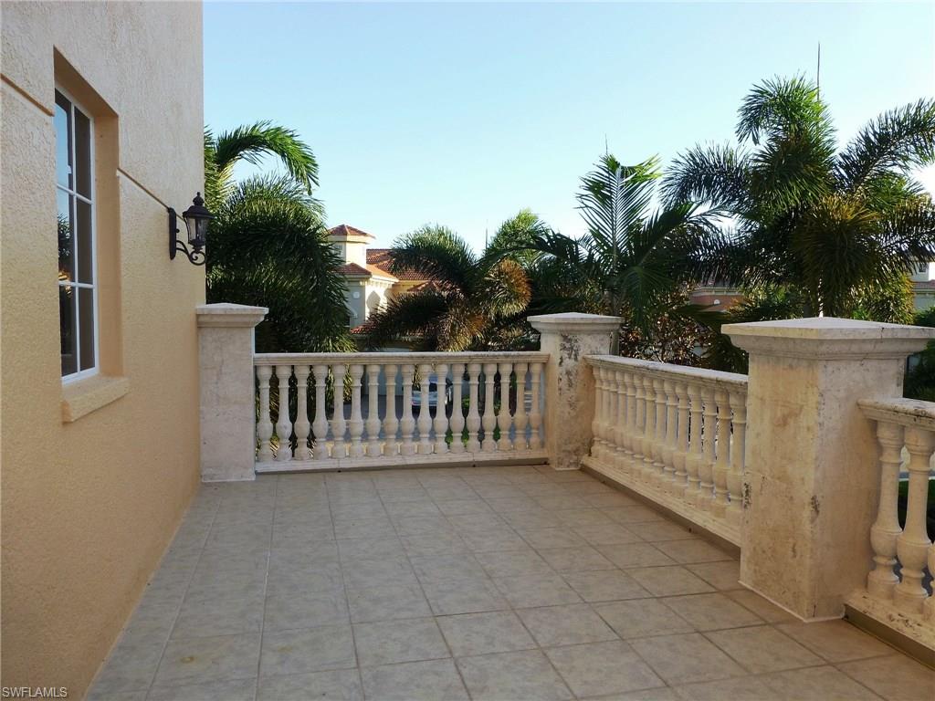 AVELLINO ISLES - Residential