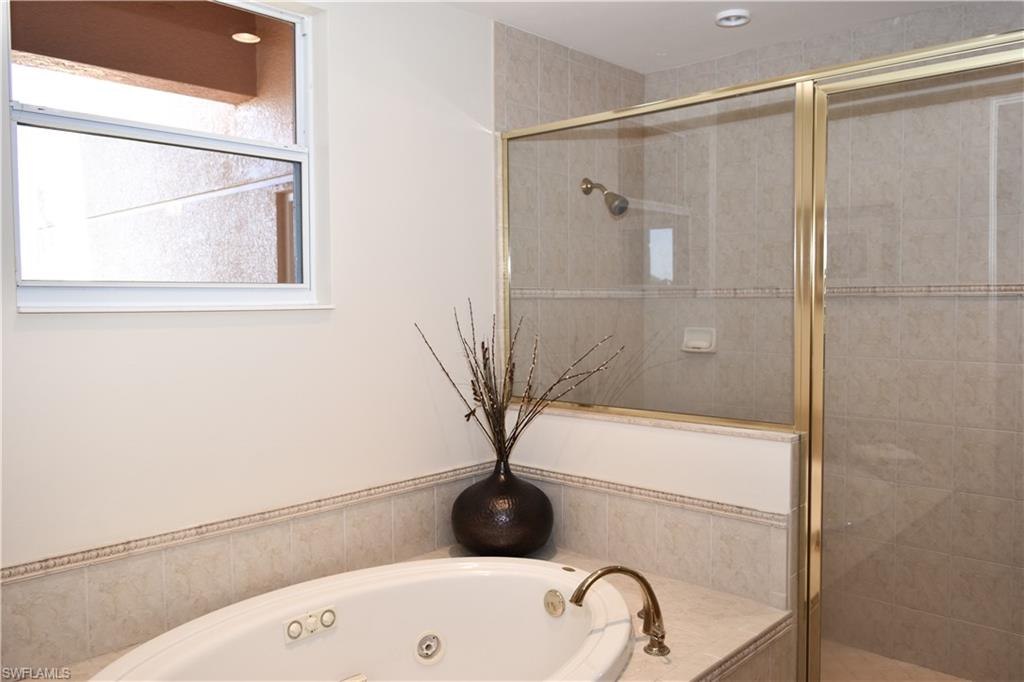 AVELLINO ISLES - Residential