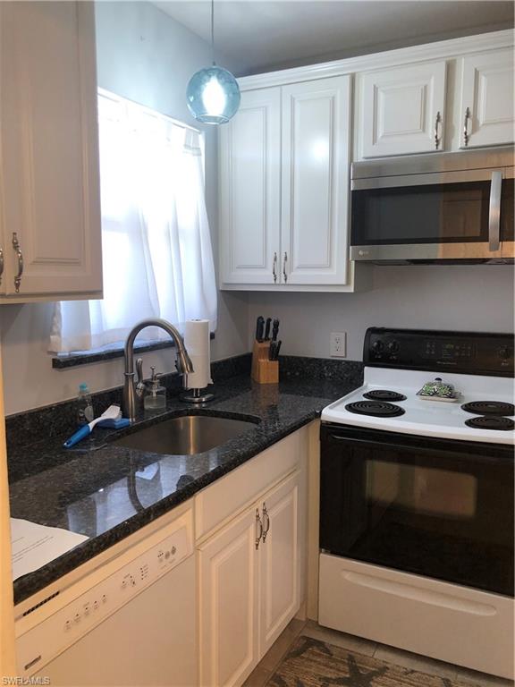 TURTLE LAKE GOLF COLONY - Residential Lease