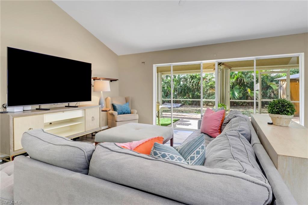 11153 San Sebastian LN