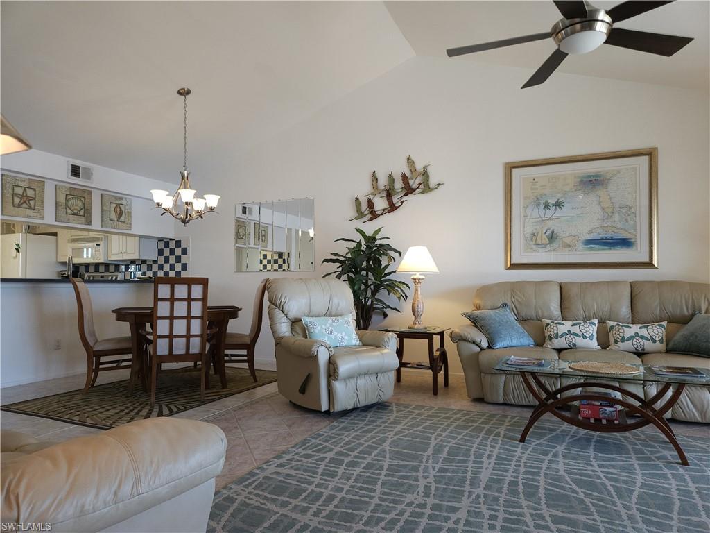 BAY POINTE YACHT & RACQUET CLUB - Residential
