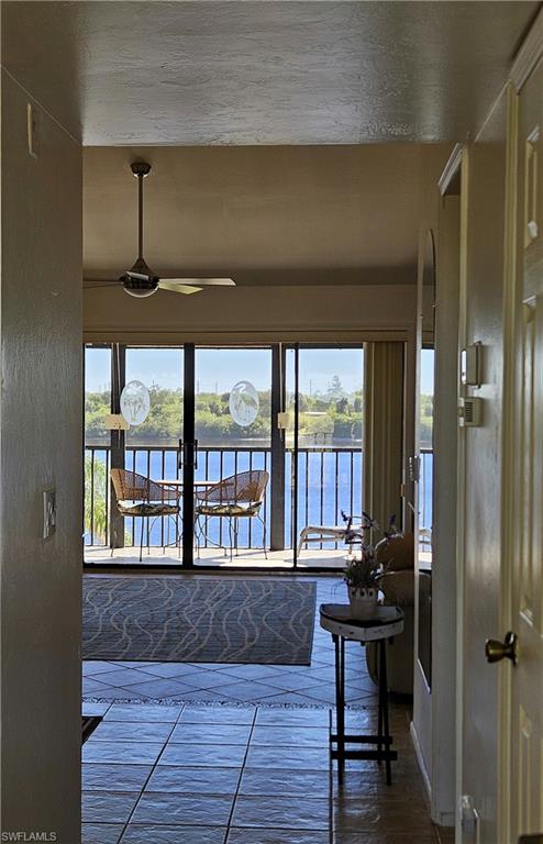 BAY POINTE YACHT & RACQUET CLUB - Residential