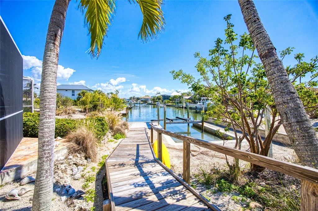 SHELL HARBOR - Residential