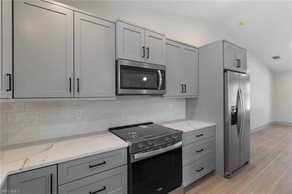 PORT CHARLOTTE - Residential