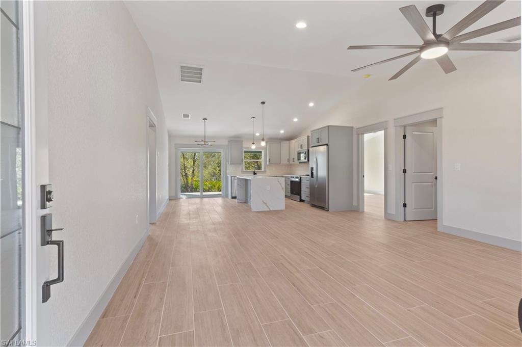 PORT CHARLOTTE - Residential