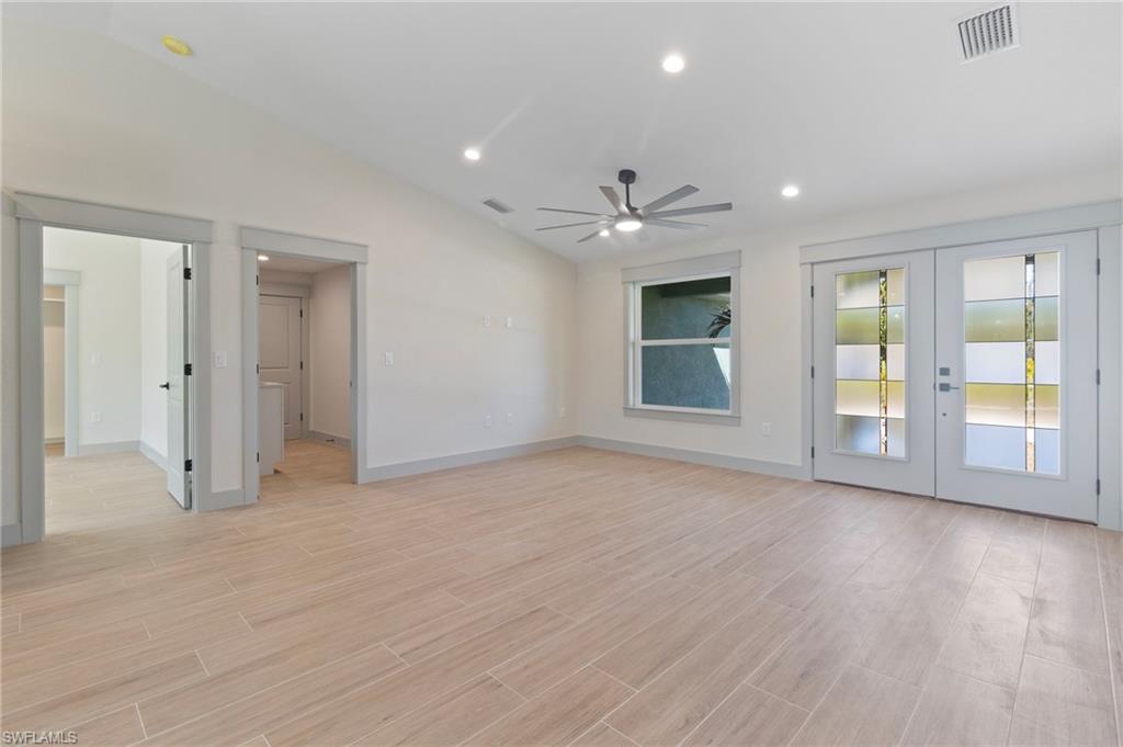 PORT CHARLOTTE - Residential