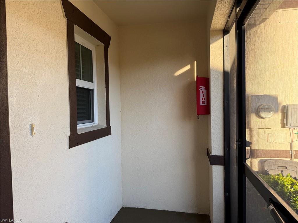 BAYSHORE COMMONS - Residential Lease