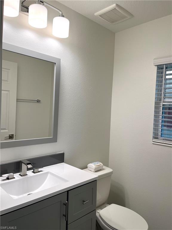 BAYSHORE COMMONS - Residential Lease