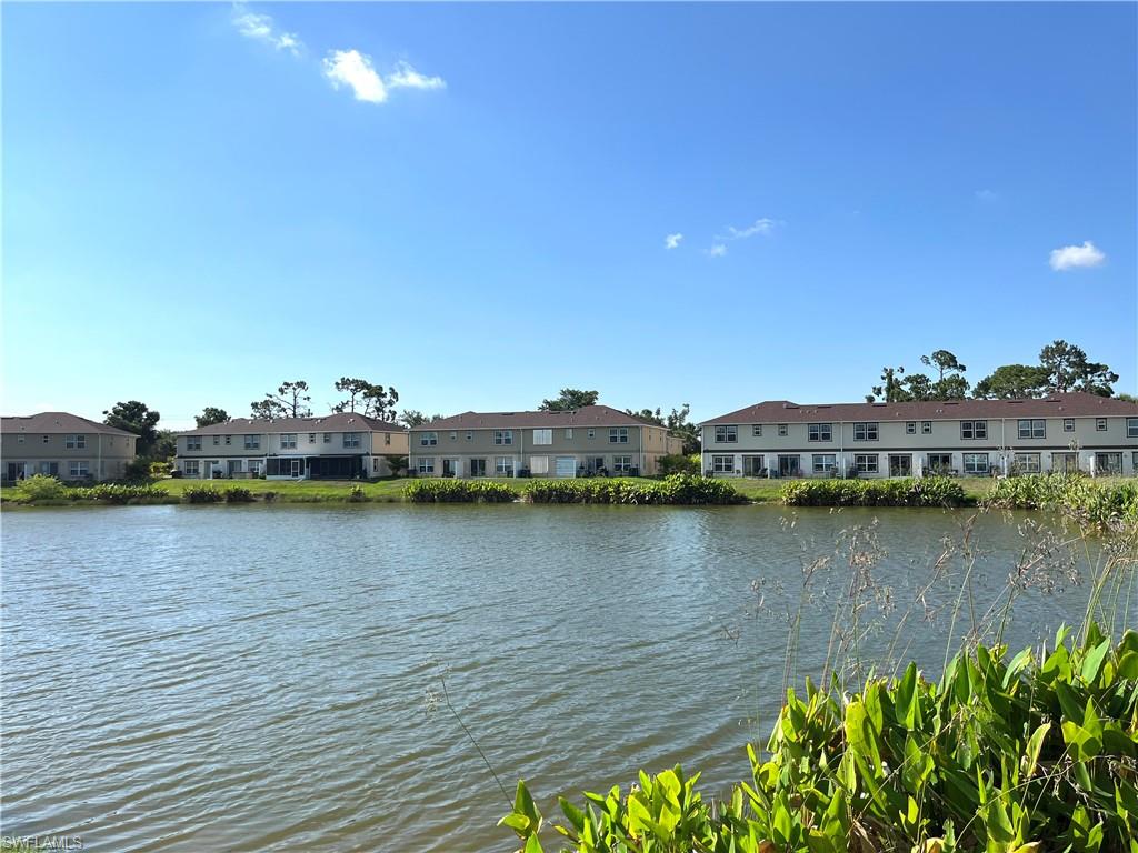 BAYSHORE COMMONS - Residential Lease