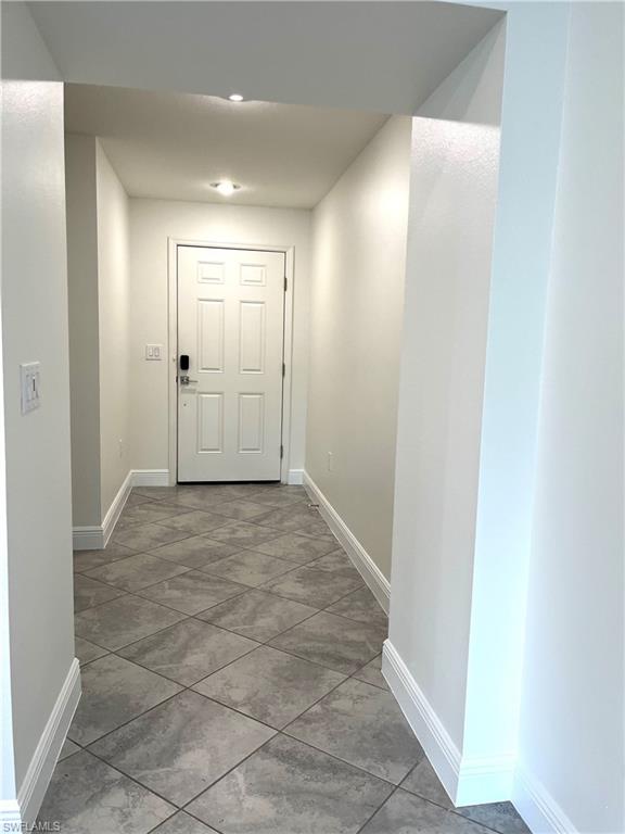 BAYSHORE COMMONS - Residential Lease