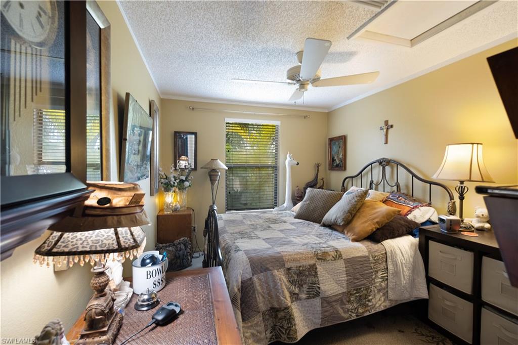 NAPLES TWIN LAKES - Residential