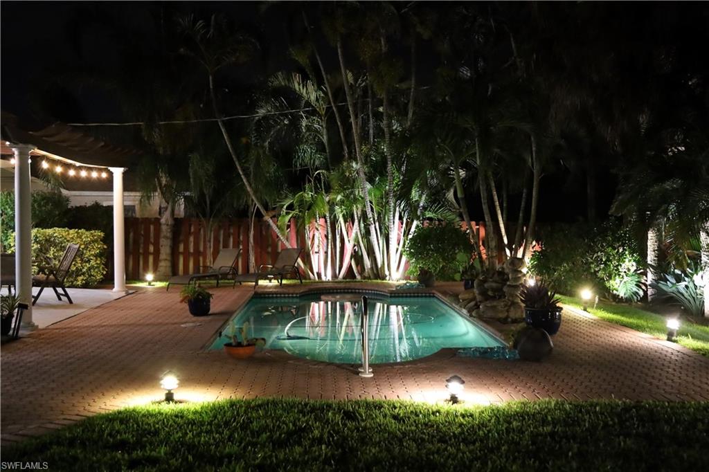 ARROYAL HEIGHTS - Residential