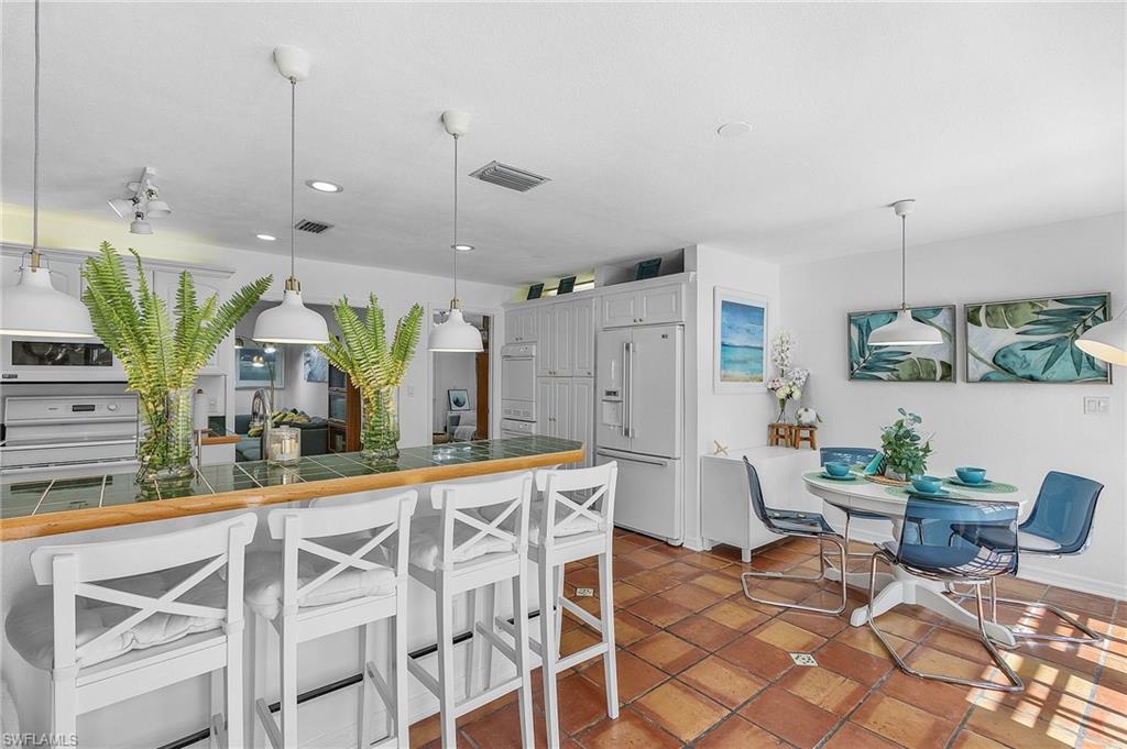 ARROYAL HEIGHTS - Residential