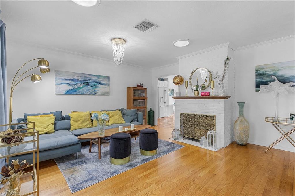 ARROYAL HEIGHTS - Residential