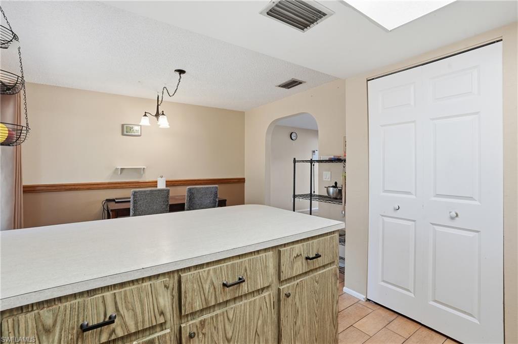 FORT MYERS SHORES - Residential