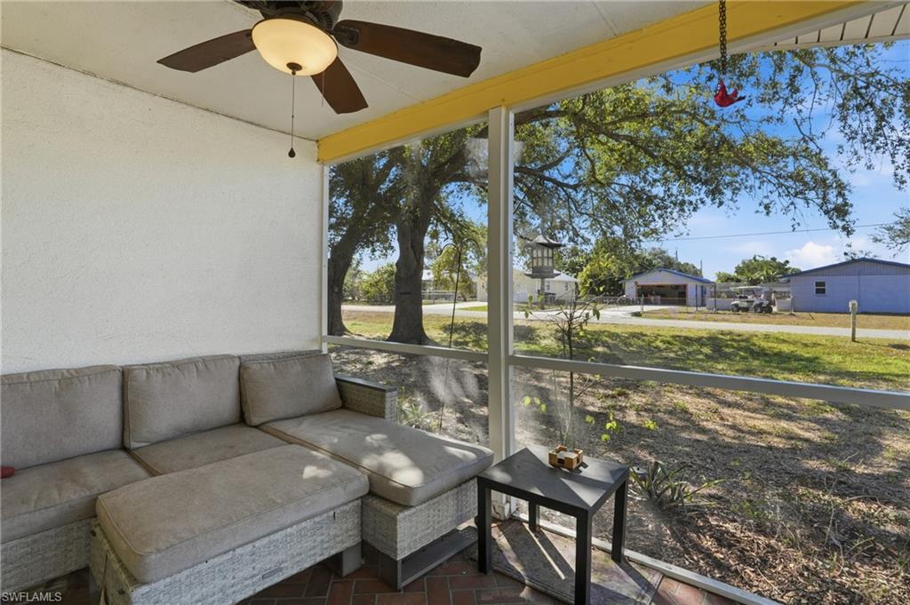 FORT MYERS SHORES - Residential