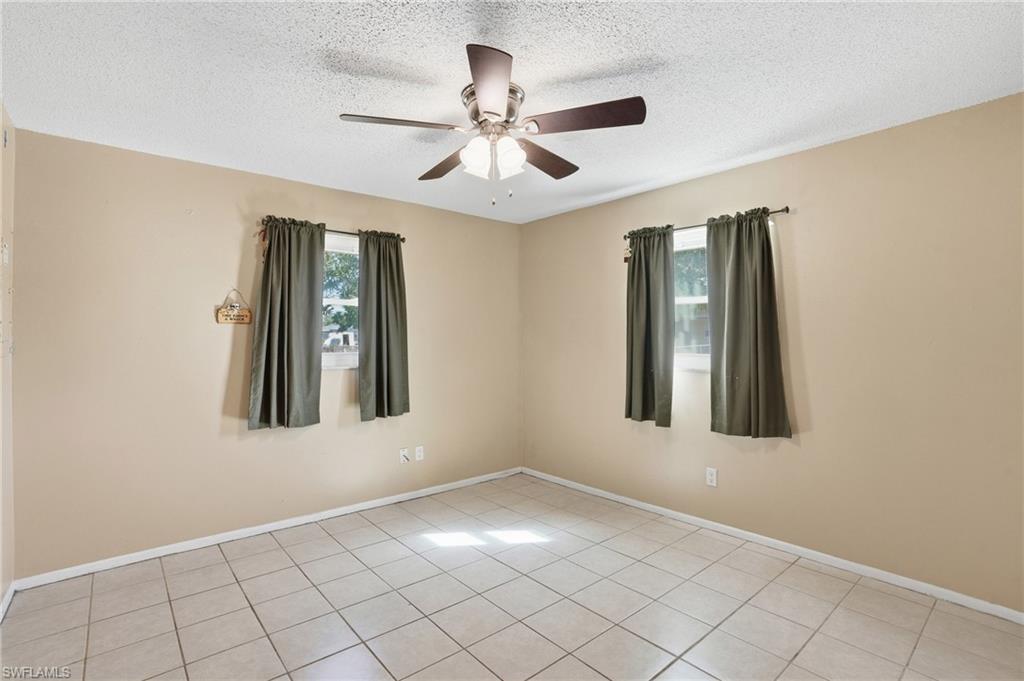 FORT MYERS SHORES - Residential