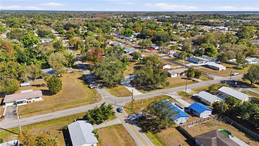 FORT MYERS SHORES - Residential