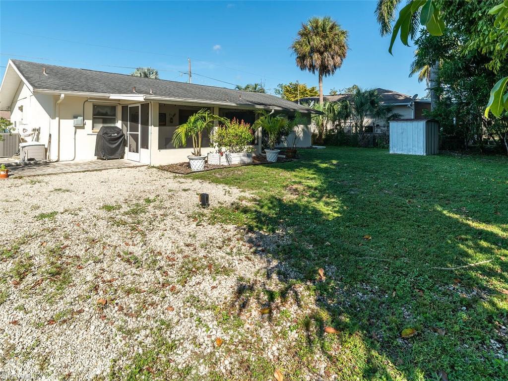 BONITA FARMS - Residential