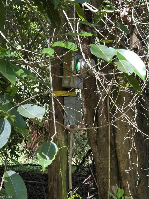 BONITA SPRINGS - Land