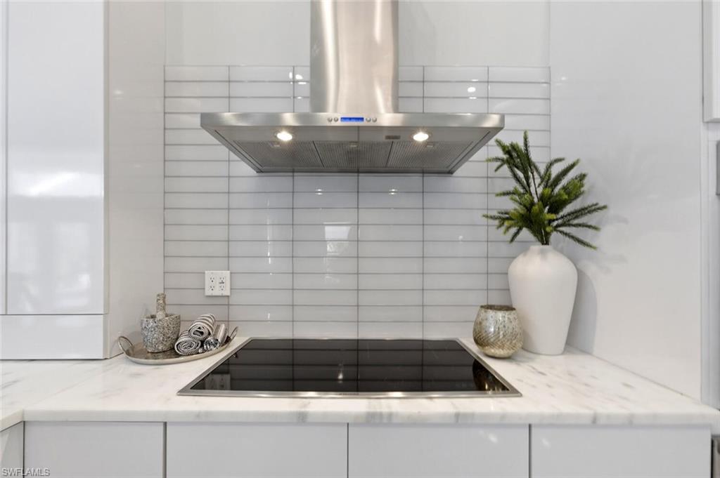 OAKES ESTATES - Residential