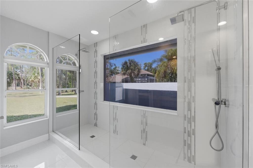 OAKES ESTATES - Residential