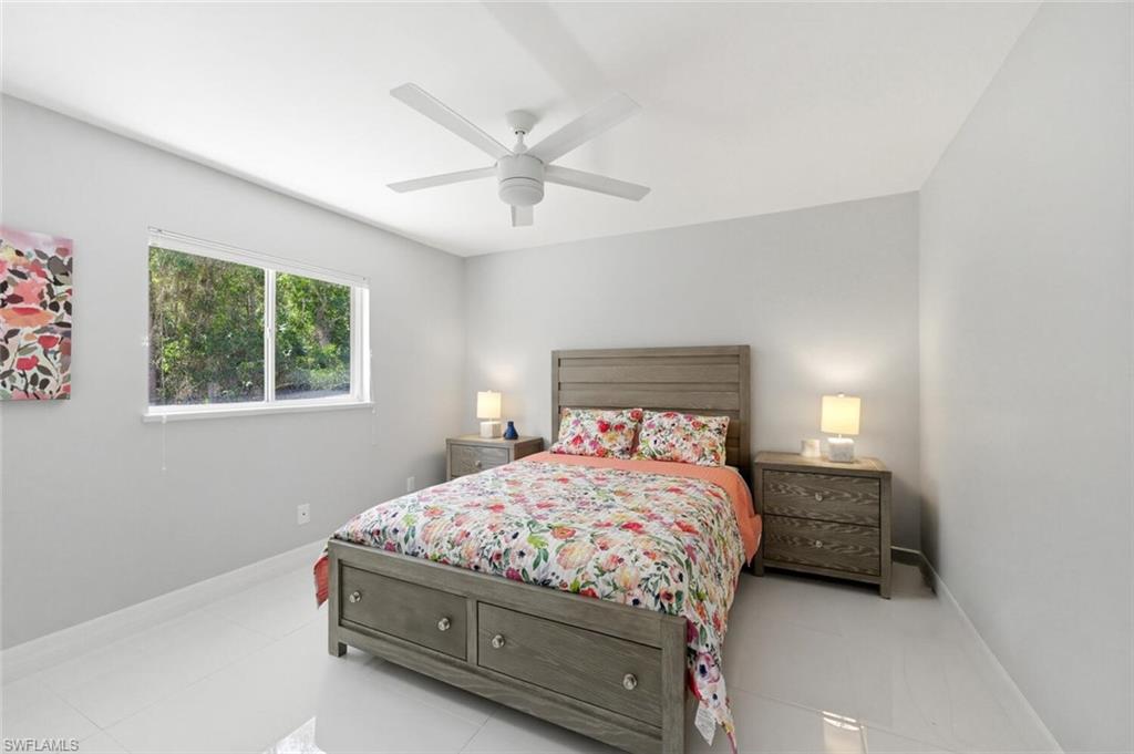 OAKES ESTATES - Residential