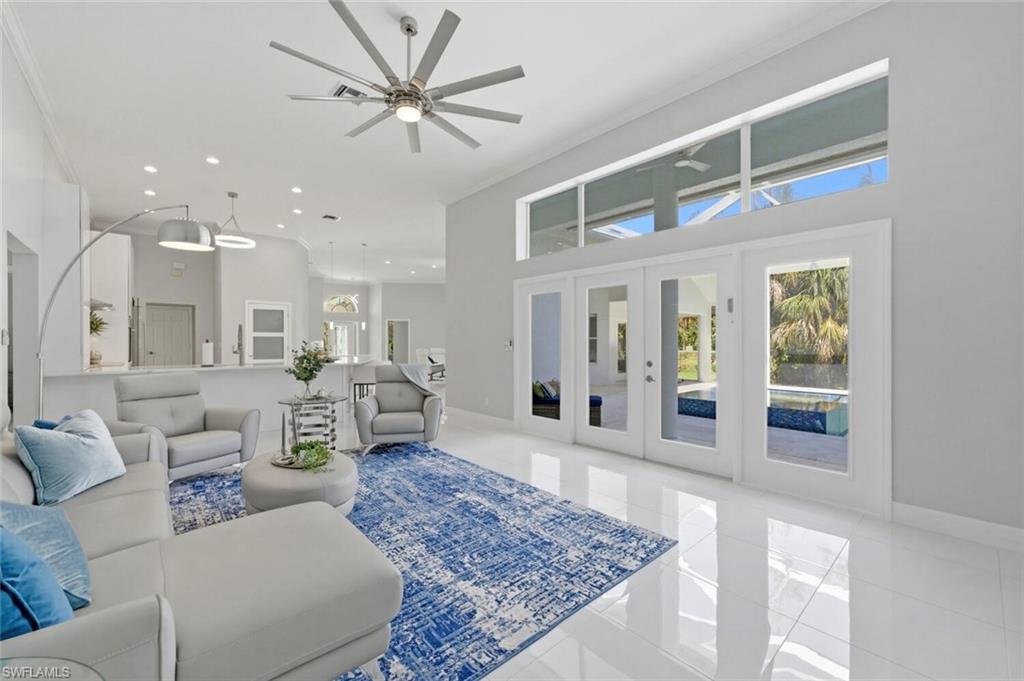 OAKES ESTATES - Residential