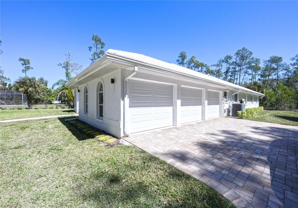 OAKES ESTATES - Residential