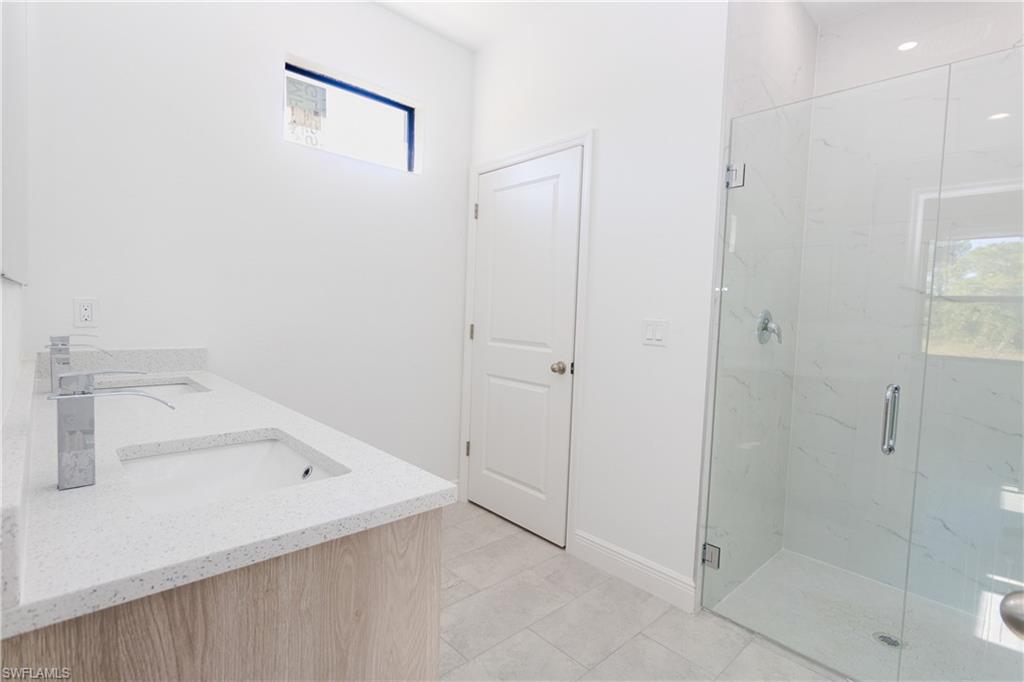 PORT LABELLE - Residential Lease