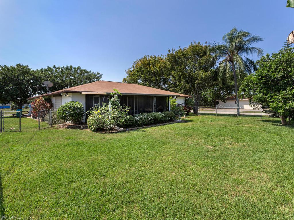 CAPE CORAL - Residential