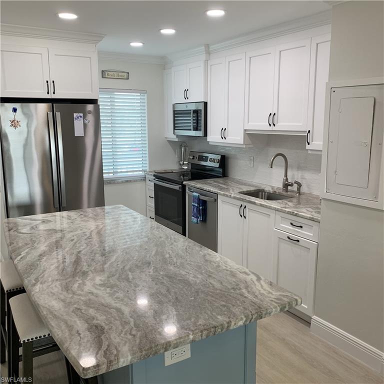 LEONARDO ARMS BEACH CLUB - Residential