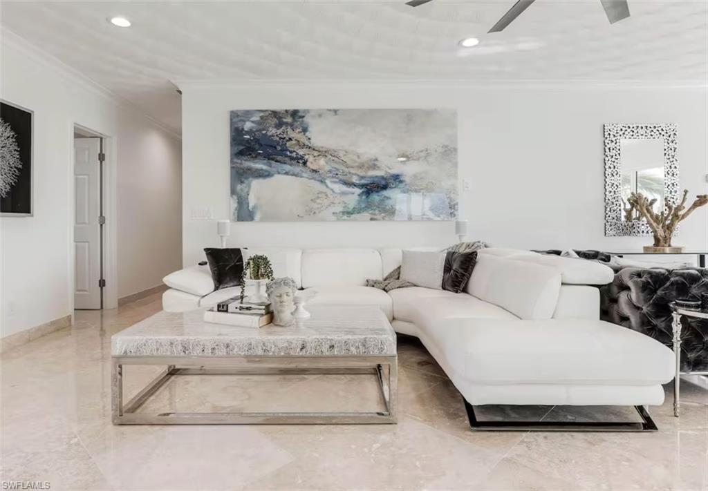 ENGLEWOOD ISLES - Residential