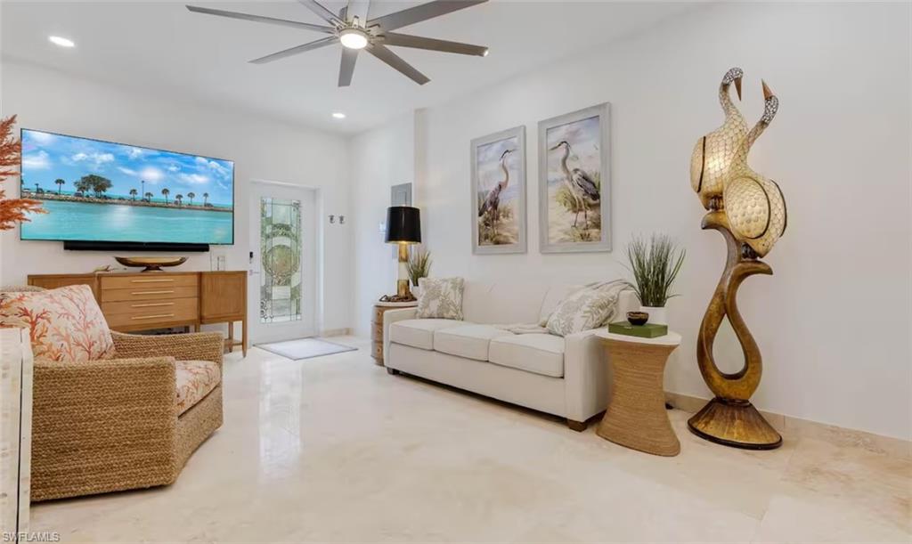ENGLEWOOD ISLES - Residential