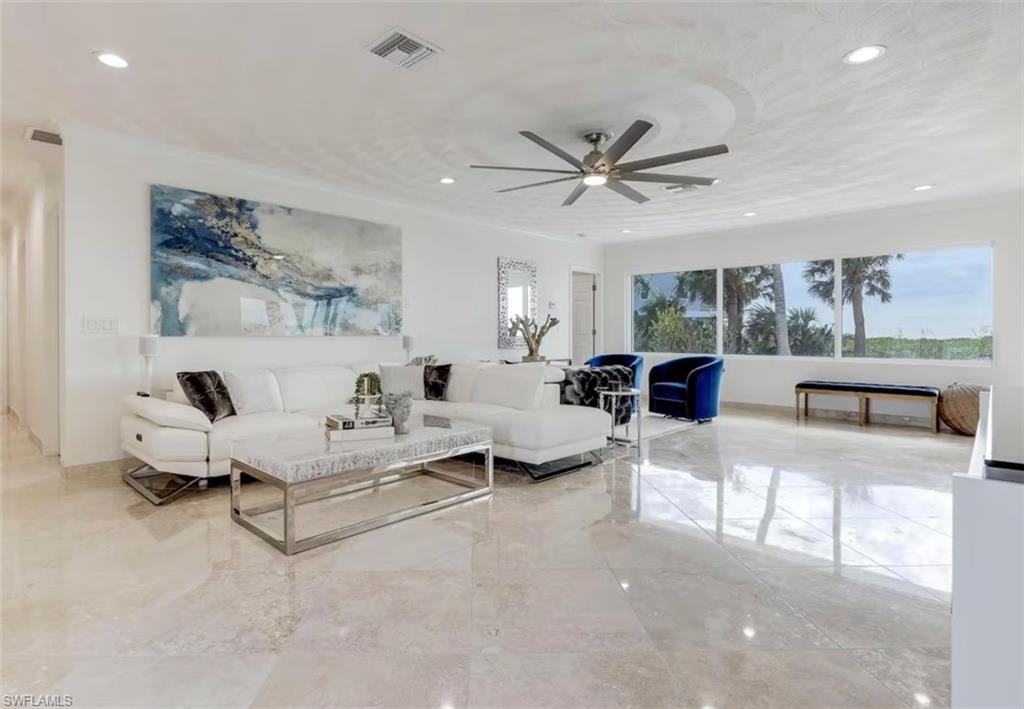 ENGLEWOOD ISLES - Residential