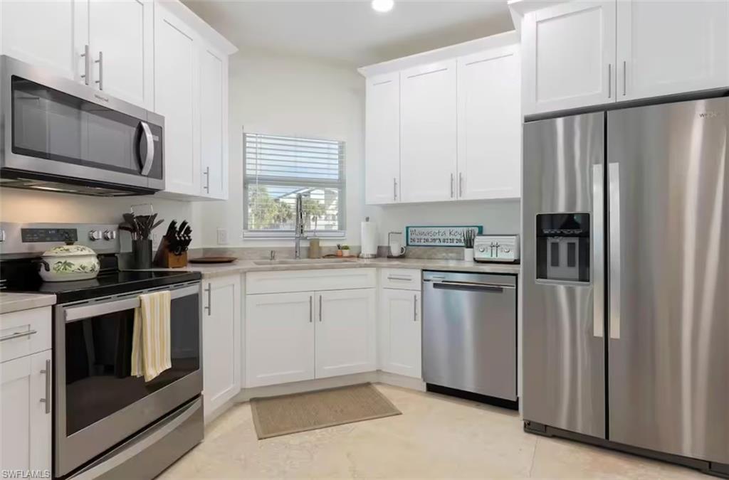 ENGLEWOOD ISLES - Residential