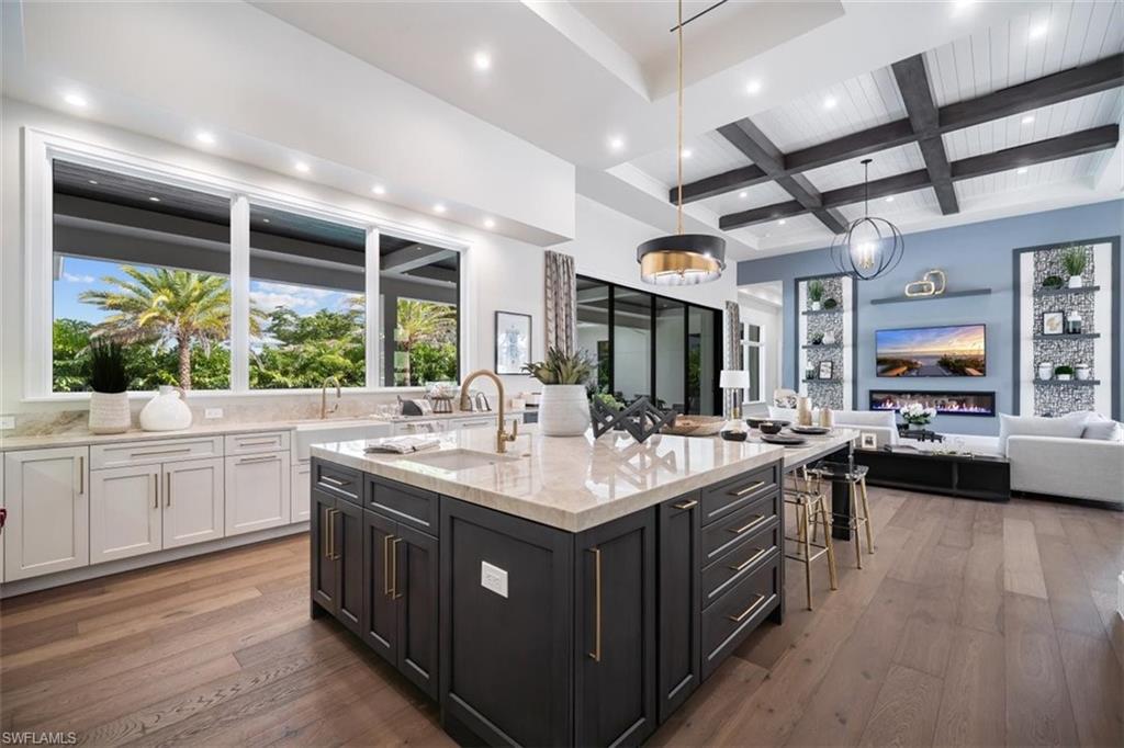 PARK SHORE - Residential