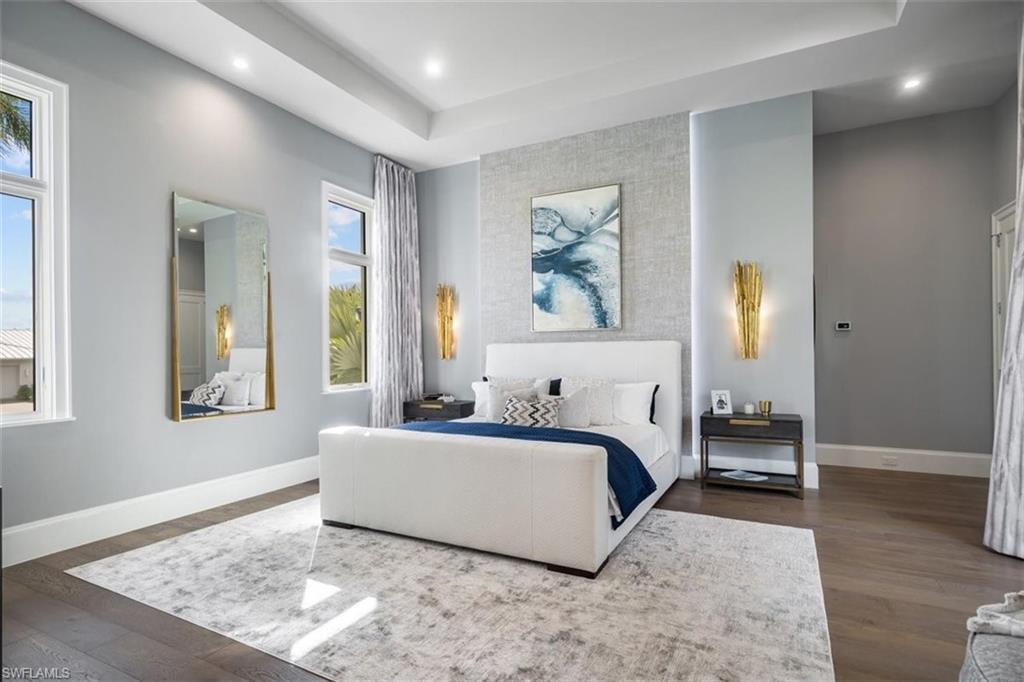 PARK SHORE - Residential