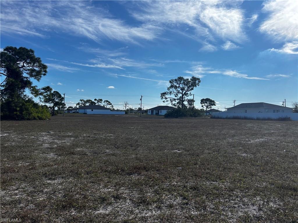 CAPE CORAL - Land
