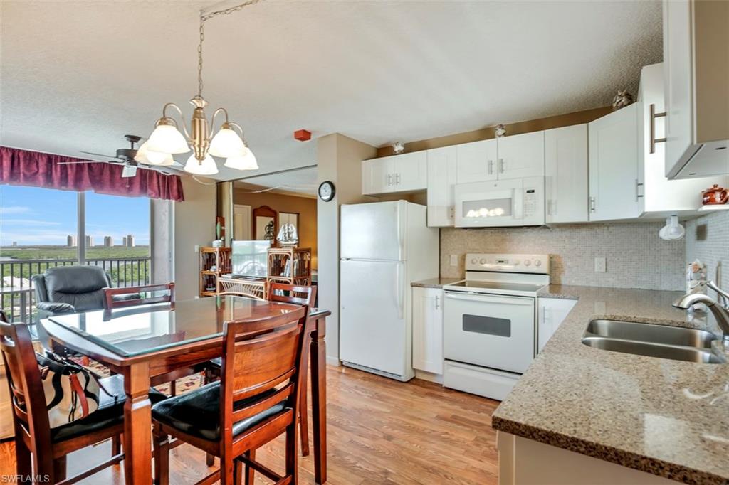 BEACH AND TENNIS CLUB - Residential