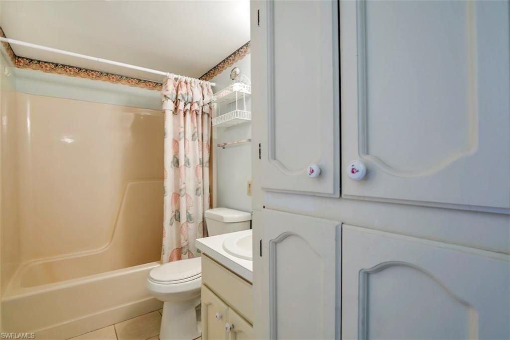 BEACH AND TENNIS CLUB - Residential