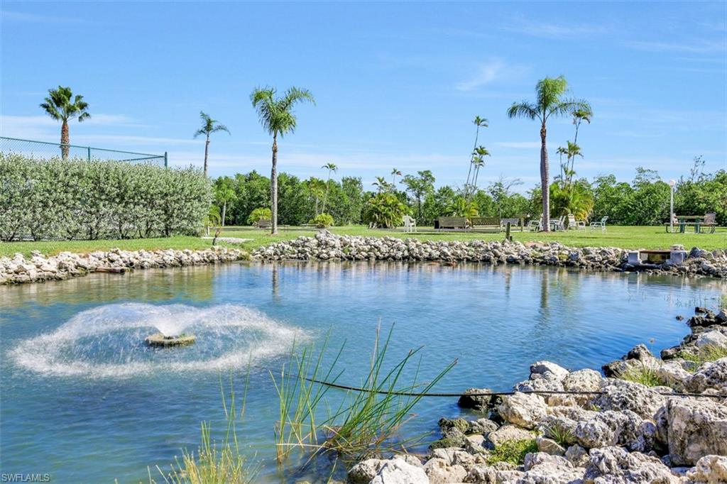 BEACH AND TENNIS CLUB - Residential