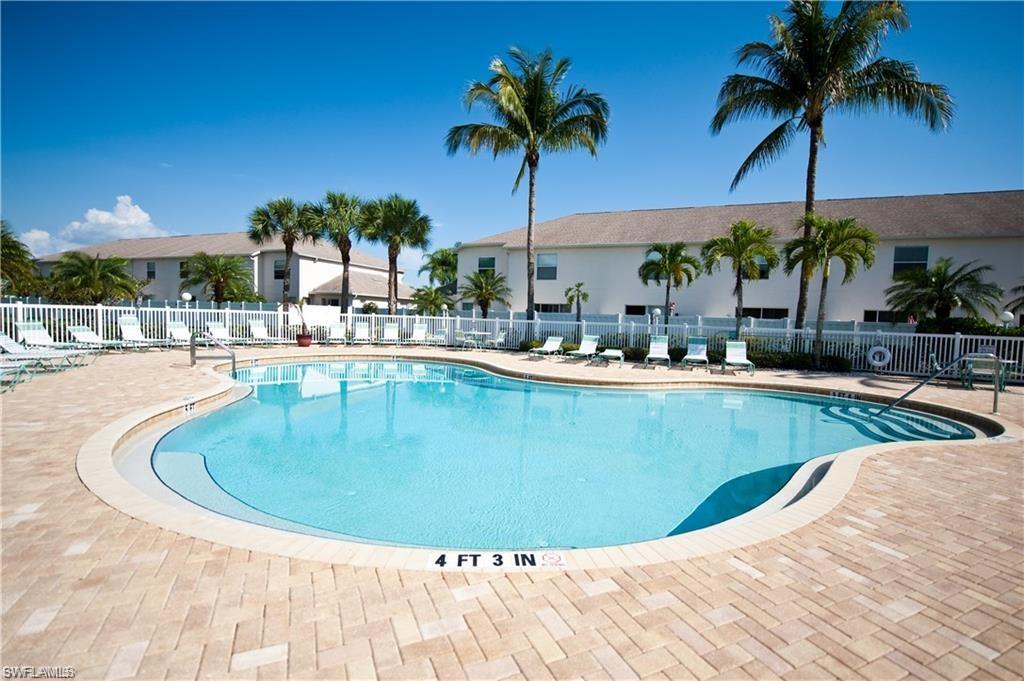 FOREST LAKE TOWNHOMES - Residential