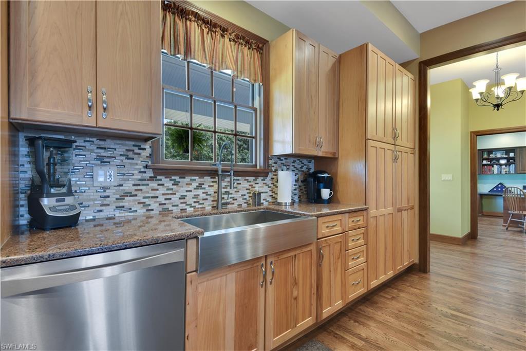 ESTERO PARK - Residential