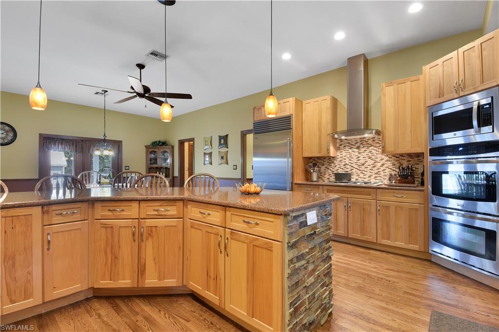 ESTERO PARK - Residential