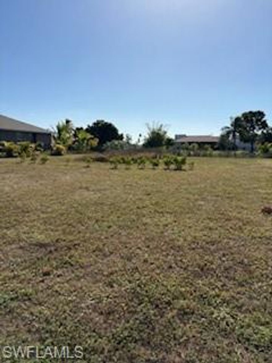 Residential lot on freshwater canal in Cape Coral, easy accessible by paved road. Build your next dream home. Seawall in place. Located near shopping, restaurants, and entertainment. Come make this your own! Strap number 22-44-23-C3-04370.0030, recent split.