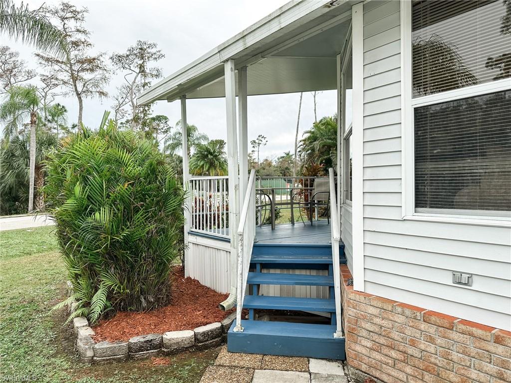 CORKSCREW WOODLANDS - Residential